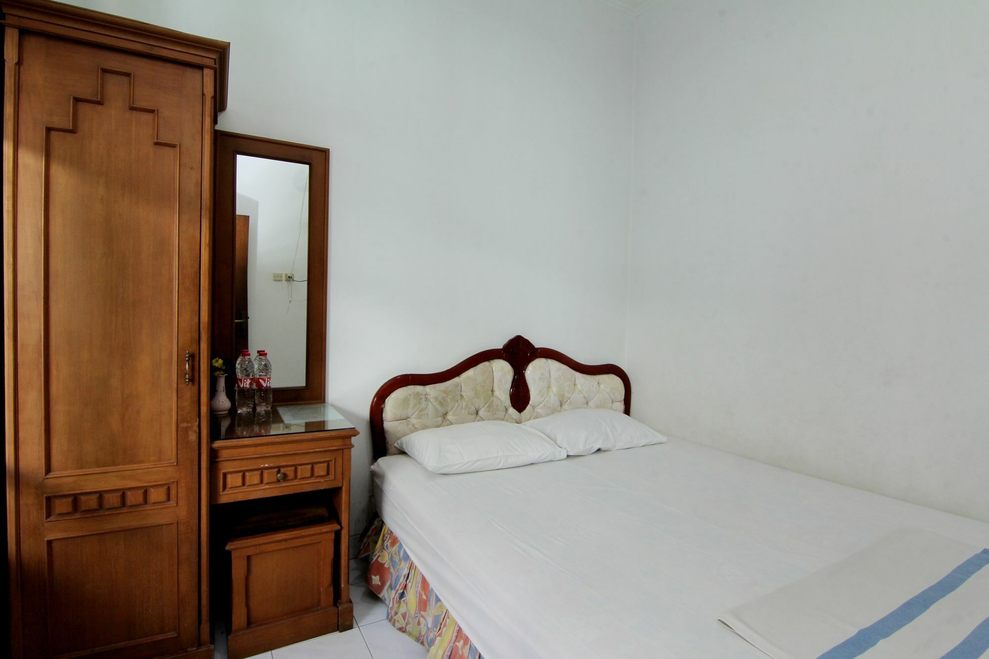 Hotel Fevytra Syariah Yogyakarta Exteriör bild